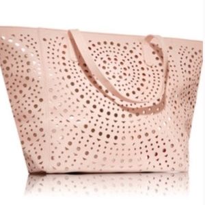 FREE W/ $45 Purchase Pink/Gold Bath Bodyworks Tote